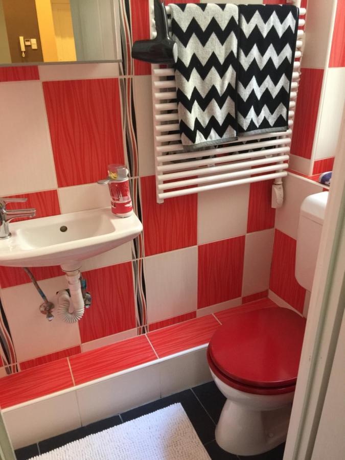 Voeroesmarty Ter Apartman Секешфехервар Экстерьер фото